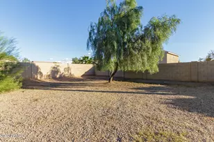 2237 S 63rd Ln, Phoenix, AZ 85043 - Photo 32