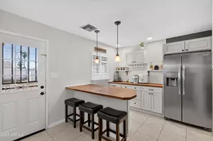 2925 W Palm Ln, Phoenix, AZ 85009 - Photo 14