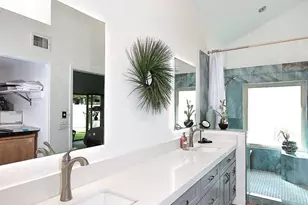 9370 N 100th Pl, Scottsdale, AZ 85258 - Photo 10