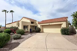 9370 N 100th Pl, Scottsdale, AZ 85258 - Photo 1
