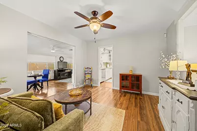 6619 E Ellis Street, Mesa, AZ 85205 - Photo 10
