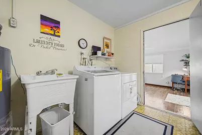 6619 E Ellis Street, Mesa, AZ 85205 - Photo 24