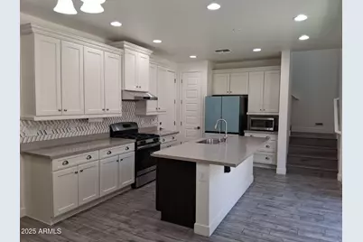 4708 E Daley Lane, Phoenix, AZ 85050 - Photo 6