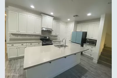 4708 E Daley Lane, Phoenix, AZ 85050 - Photo 10