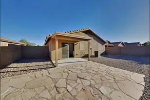 42366 W Bunker Dr, Maricopa, AZ 85138 - Photo 6