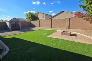 7558 W Spur Dr, Peoria, AZ 85383 - Photo 6