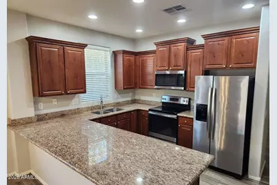 7558 W Spur Drive, Peoria, AZ 85383 - Photo 2