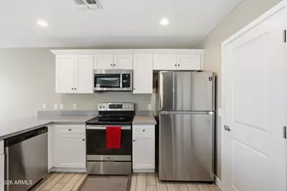 9325 W Concordia Drive, Arizona City, AZ 85123 - Photo 10