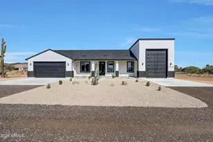 319Xx N 165th Ave, Surprise, AZ 85387 - Photo 2