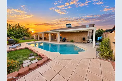 9403 N 50th Drive, Glendale, AZ 85302 - Photo 2