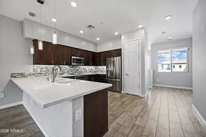 250 W Queen Creek Road #Apt 221, Chandler, AZ 85248 - Photo 12