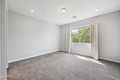 250 W Queen Creek Road #Apt 221, Chandler, AZ 85248 - Photo 18