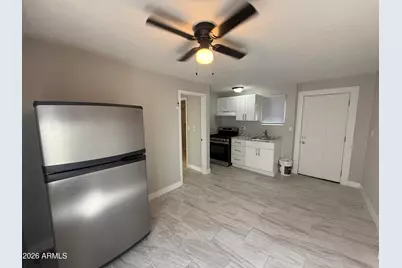 185 W Morelos Street #8, Chandler, AZ 85225 - Photo 2