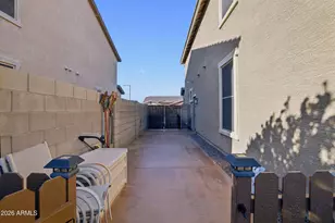 18049 W Ivy Ln, Surprise, AZ 85388 - Photo 48