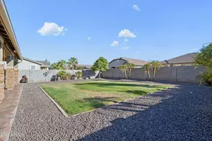 18049 W Ivy Ln, Surprise, AZ 85388 - Photo 46