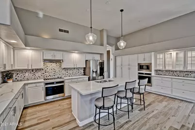 13059 E Poinsettia Drive, Scottsdale, AZ 85259 - Photo 2