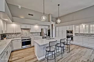 13059 E Poinsettia Dr, Scottsdale, AZ 85259 - Photo 2