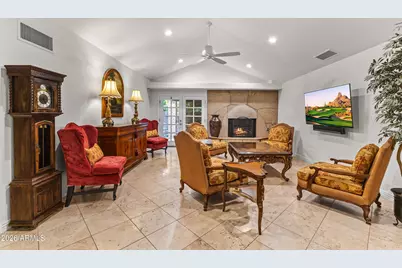 610 W Glenn Drive, Phoenix, AZ 85021 - Photo 16