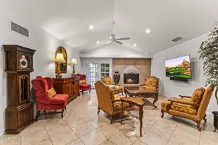 610 W Glenn Dr, Phoenix, AZ 85021 - Photo 16