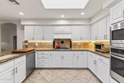 610 W Glenn Drive, Phoenix, AZ 85021 - Photo 6