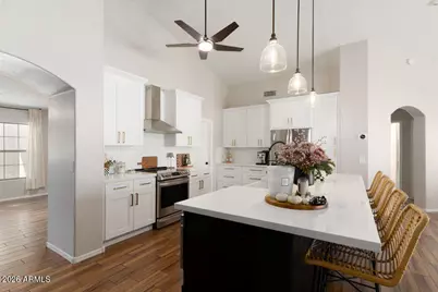 23861 N 21st Place, Phoenix, AZ 85024 - Photo 2