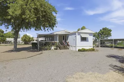 695 N Az-89 -- #19, Chino Valley, AZ 86323 - Photo 2