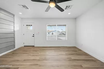 1004 W Manhatton Drive, Tempe, AZ 85282 - Photo 4