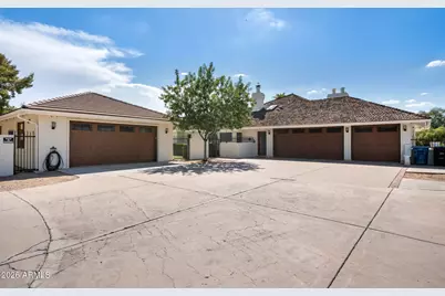 641 E Houston Avenue, Gilbert, AZ 85234 - Photo 98
