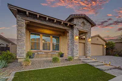 21251 W Hillcrest Boulevard, Buckeye, AZ 85396 - Photo 4