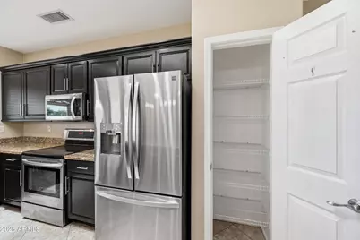 16361 W Willow Creek Lane, Surprise, AZ 85374 - Photo 12