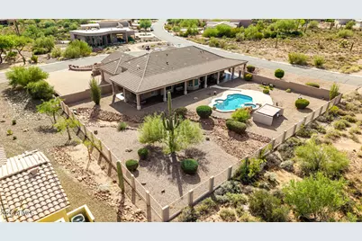 1111 S Deer Run Court, Apache Junction, AZ 85119 - Photo 2