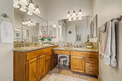 1111 S Deer Run Court, Apache Junction, AZ 85119 - Photo 12