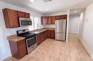 7312 W Mescal St, Peoria, AZ 85345 - Photo 2