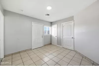 5206 W Ocotillo Road #Apt B, Glendale, AZ 85301 - Photo 4