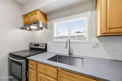 5206 W Ocotillo Road #Apt B, Glendale, AZ 85301 - Photo 8