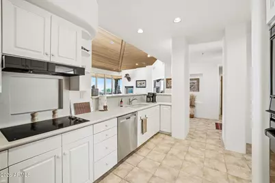 10255 E Old Trail Road, Scottsdale, AZ 85262 - Photo 14