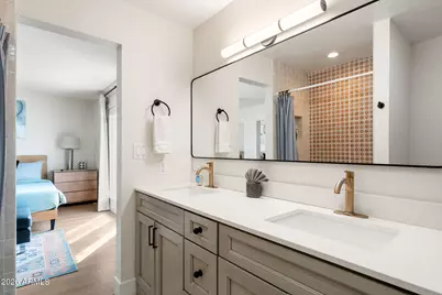 8301 E Crestwood Way, Scottsdale, AZ 85250 - Photo 26