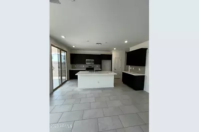 3146 S 180 Avenue, Goodyear, AZ 85338 - Photo 2
