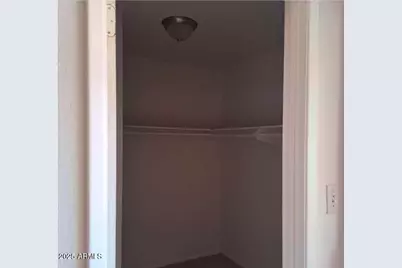 2664 N 43rd Avenue #Apt B, Phoenix, AZ 85009 - Photo 14