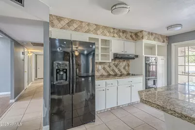3236 S Kenwood Lane, Tempe, AZ 85282 - Photo 10