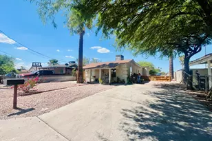 9622 N 12th Ave, Phoenix, AZ 85021 - Photo 1