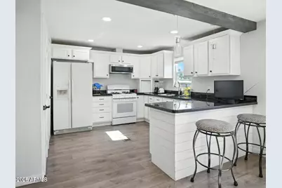 1001 N 43rd Avenue #282, Phoenix, AZ 85009 - Photo 1