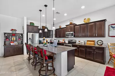 18576 W Kendall Street, Goodyear, AZ 85338 - Photo 10