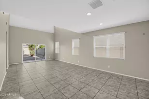 3021 S 78th Dr, Phoenix, AZ 85043 - Photo 2