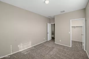 3021 S 78th Dr, Phoenix, AZ 85043 - Photo 16
