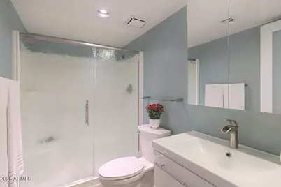 110 W Victoria Square, Phoenix, AZ 85013 - Photo 22