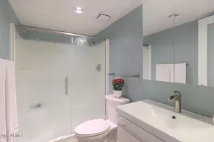 110 W Victoria Square, Phoenix, AZ 85013 - Photo 22