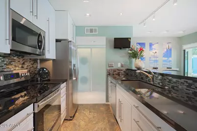 110 W Victoria Square, Phoenix, AZ 85013 - Photo 26