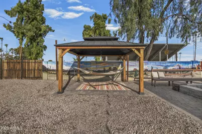 9425 N 63rd Drive, Glendale, AZ 85302 - Photo 22