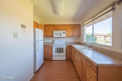 5210 W Monte Cristo Avenue, Glendale, AZ 85306 - Photo 8